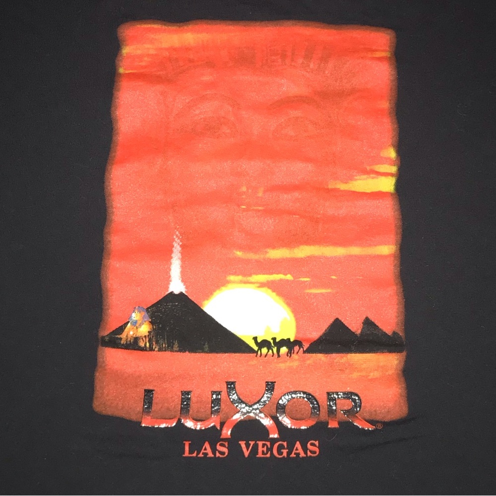 Vintage LUXOR Las Vegas T Shirt Pyramid Creations
